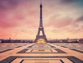 Paris in mov (click to view)