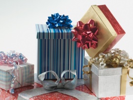Cutii de cadouri (click to view)
