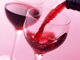 Pahar cu vin rosu (click to view)
