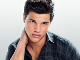 Taylor Lautner (click to view)